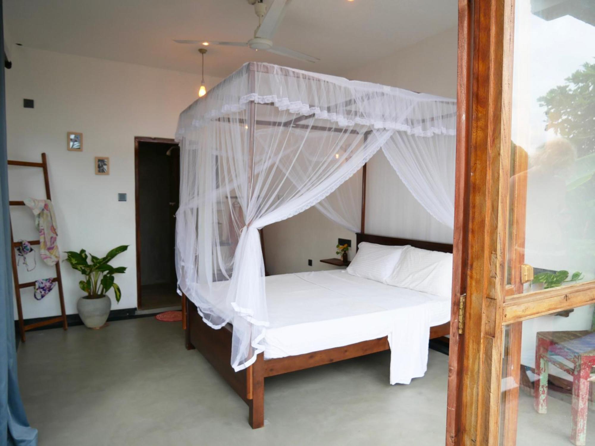 Bed and Breakfast Sky Mountain Cafe With Seaview Weligama Exterior foto
